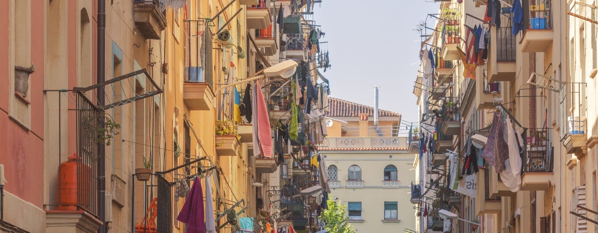 Bo og arbejde i Barcelona
