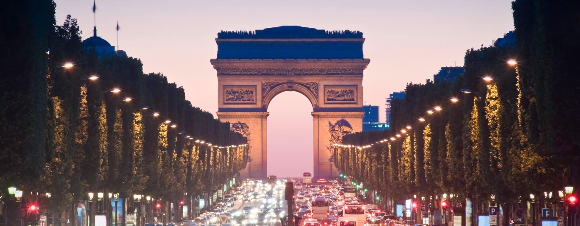 Bo og arbejde i Paris​