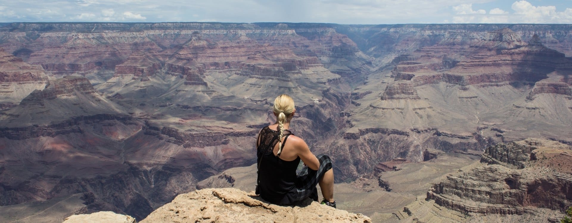 What to pack when volunteering abroad