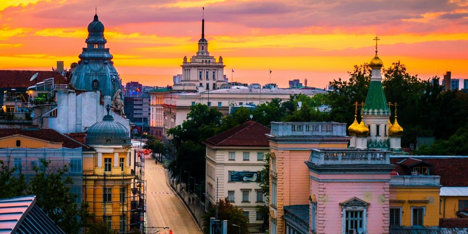 Devenez expert du service client et du service vente à Sofia