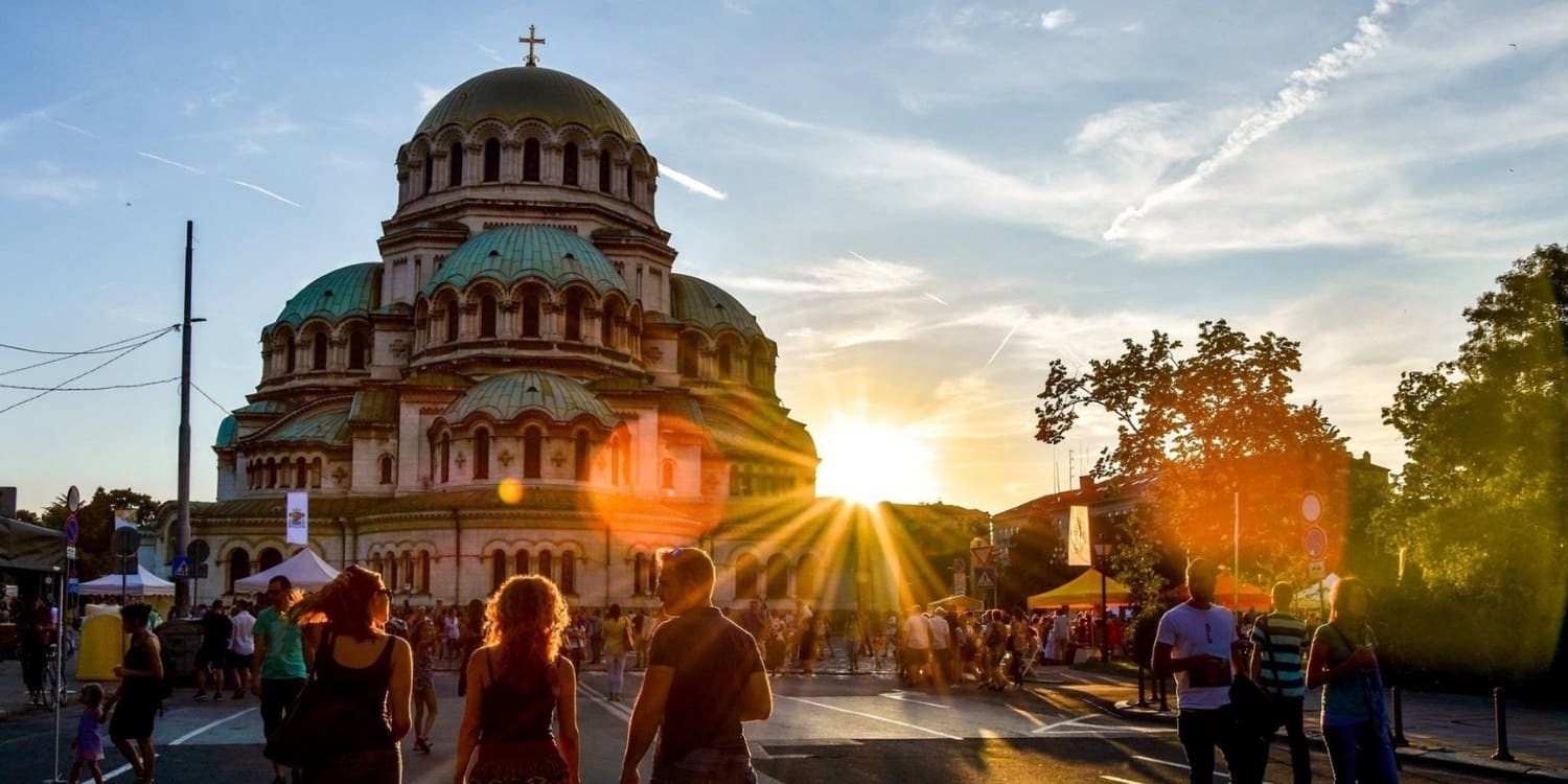 Nederlandstalige salesmedewerkers gezocht in Sofia!