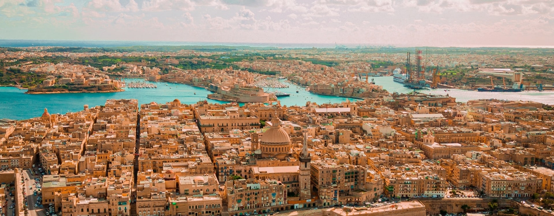 Arbeite als Kundenberater/in für ein Online Casino im sonnigen Malta!