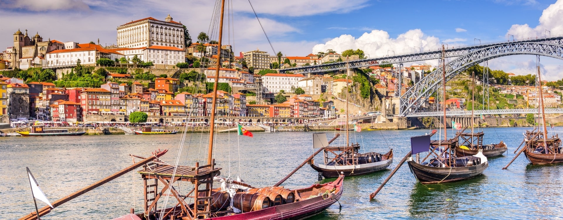 Bor og arbejder i Porto
