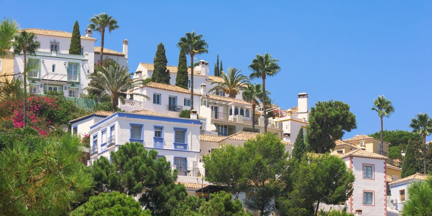 Customer Service Agents needed on the sunny Costa del Sol!