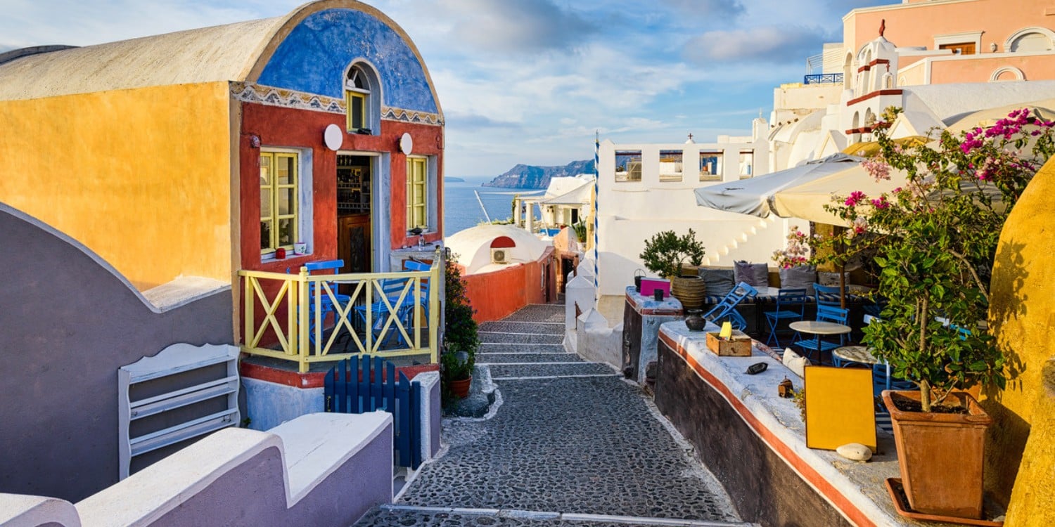 Driver/Tour guides needed for the 2023 Summer season on the beautiful island of Crete, Greece