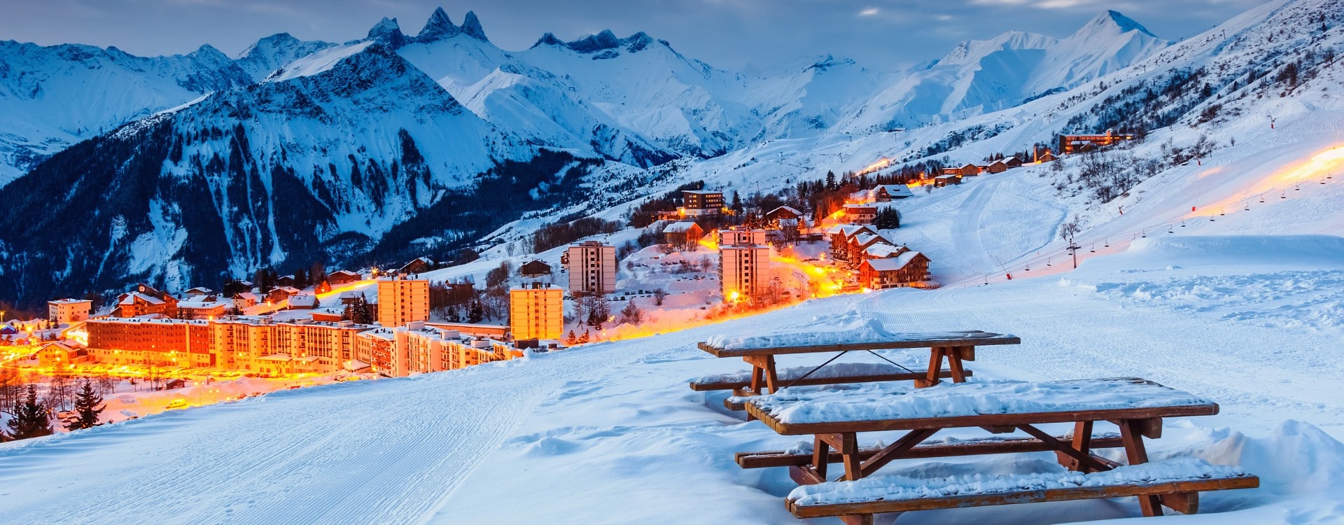 Resort-AssistantChauffeur-needed-for-winter-season-2324-in-the-French-Alps.