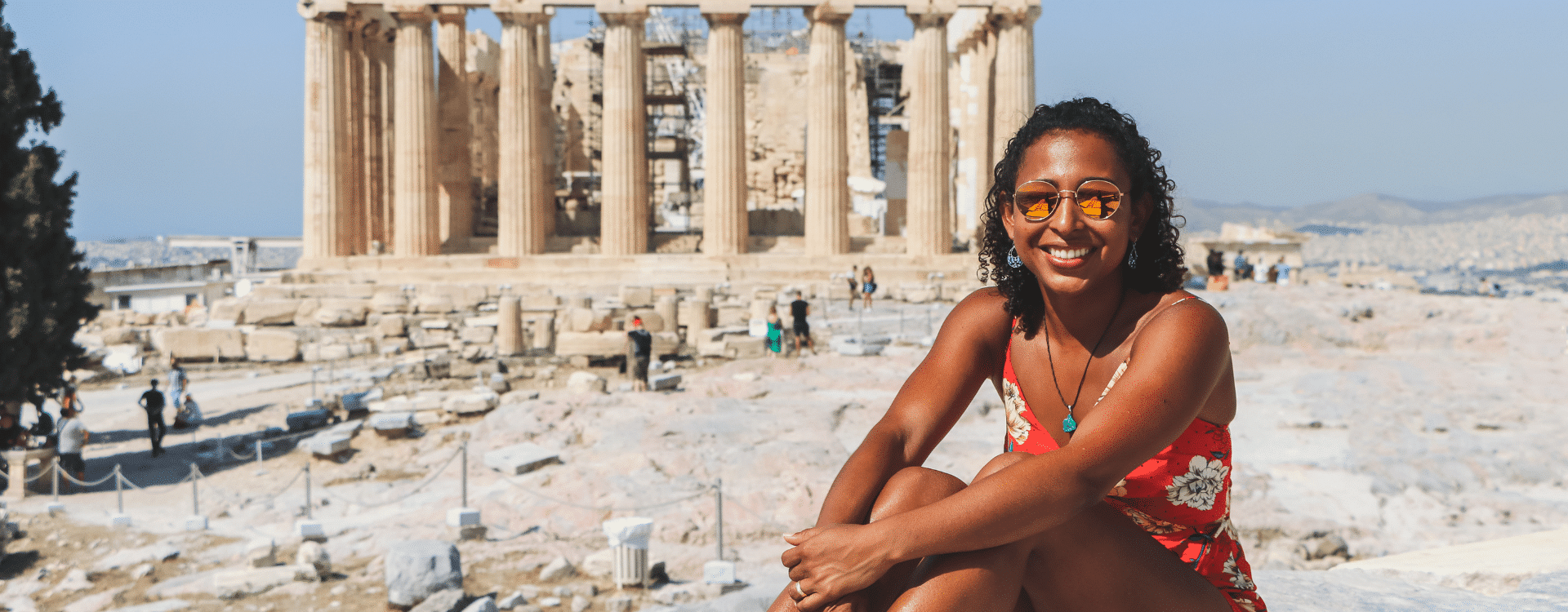 Enter the customer service arena in Athens: Polish-speakers needed!