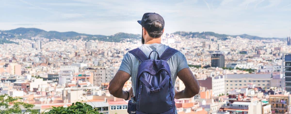 Représentant du service client à temps partiel recherché sous le soleil de Barcelone !