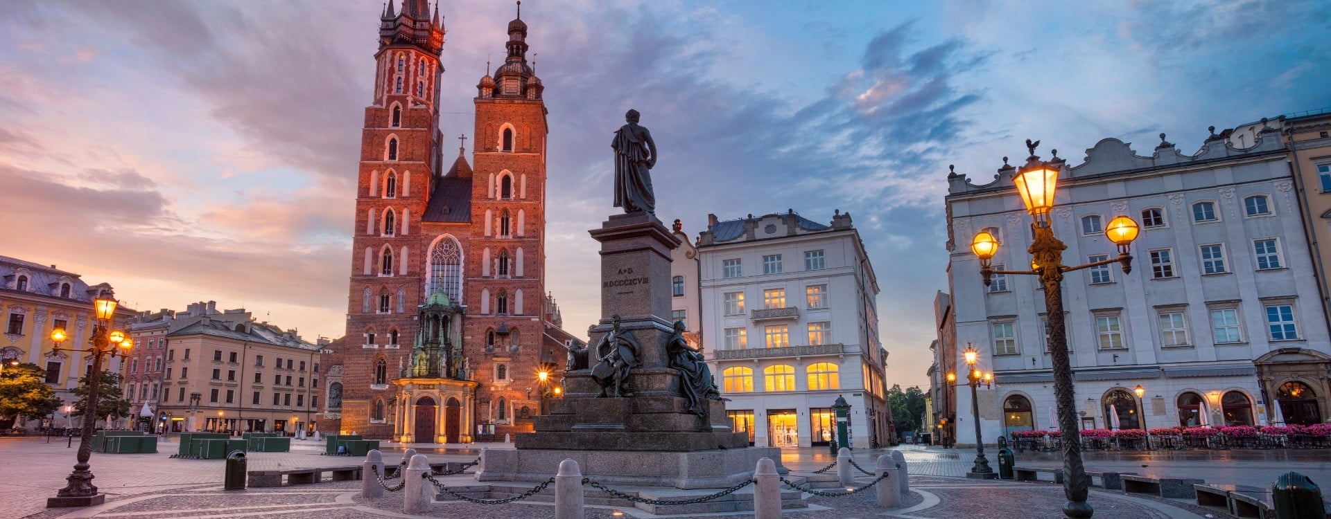 Romanian-English-speaking-Digital-Sales-Representative-needed-in-Krakow-Poland
