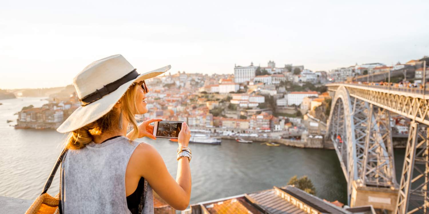 Dutch-speaking Customer Service Representative - Viaplay, Lisbon, Portugal