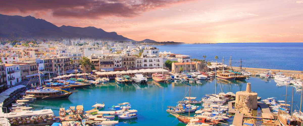 Join-Our-Team-as-a-Hotel-Entertainer-in-Cyprus