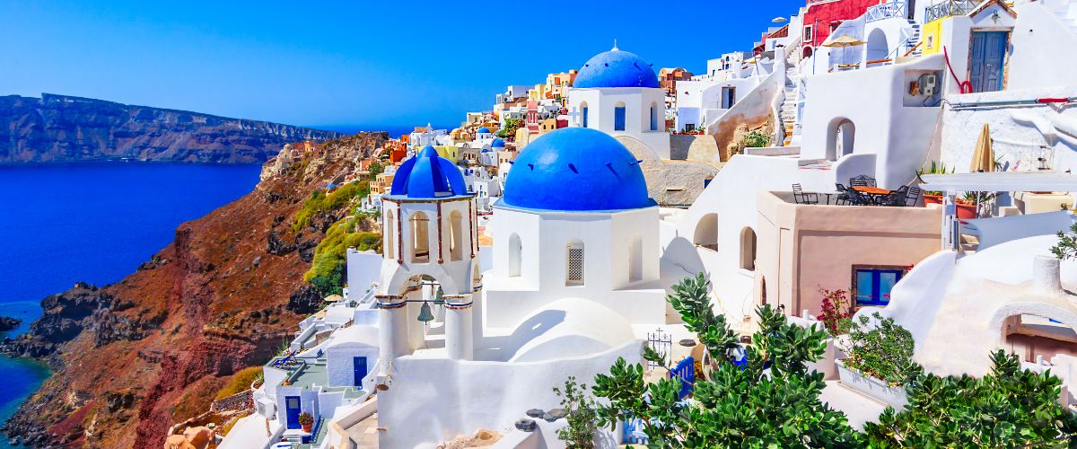 Romanian-English Travel Customer Service in support of Booking.com