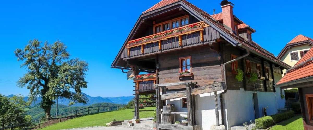 Allround-Medewerkers-gezocht-voor-Agriturismo-Slovenie-eind-mei-–-eind-september-2025