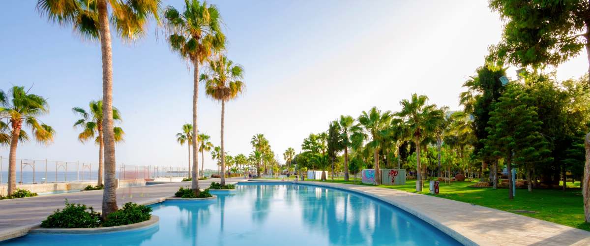 🌟-Adventure-Awaits-Become-an-Activity-Team-Member-in-Stunning-Holiday-Resorts-🌍-1
