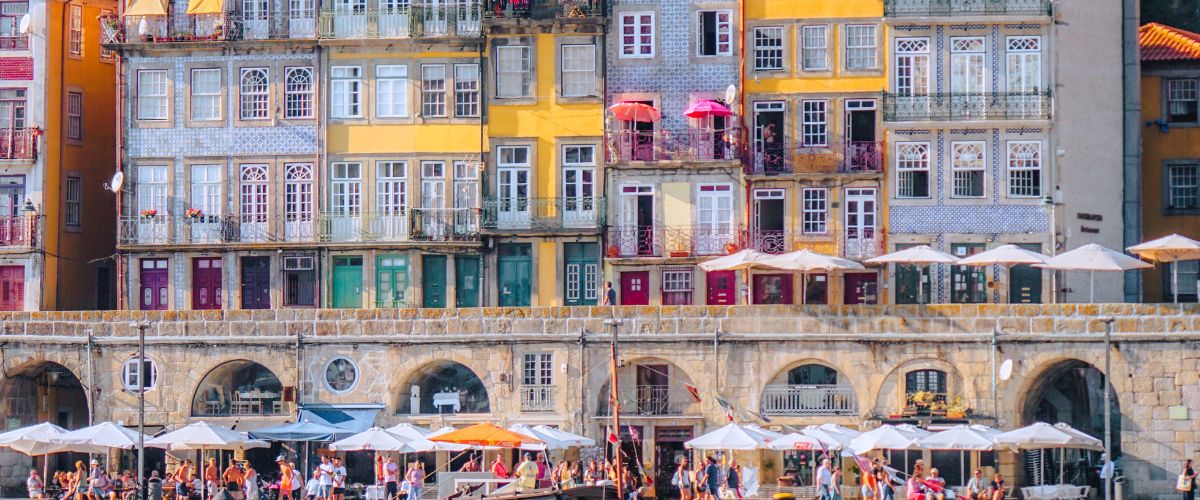 Speak Dutch? Start Your Career in Customer Support Under the Lisbon Sun
