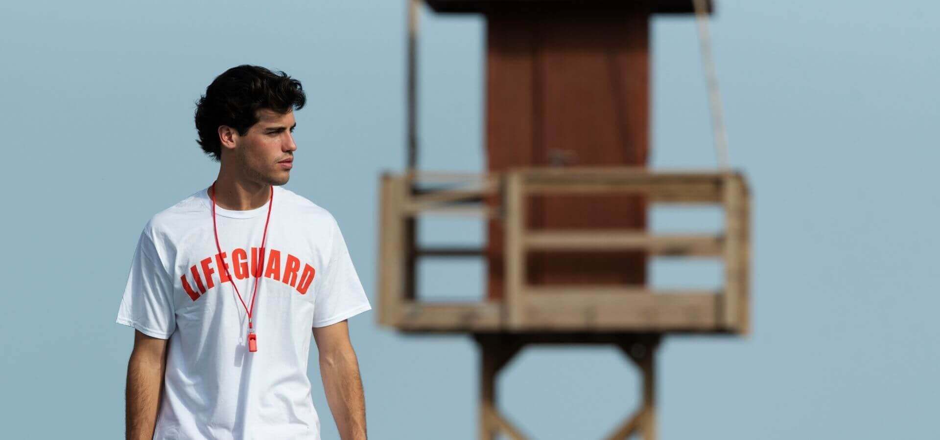 summer lifeguard jobs