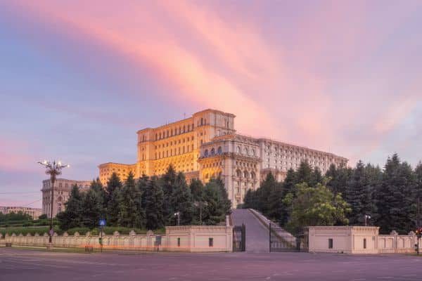 Diventa un Presentatore di Videogiochi nella bellissima Bucarest, Romania