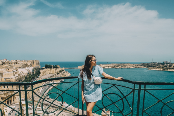 Svensktalande kundtjänstmedarbetare sökes för jobb på den soliga Medelhavsön Malta!