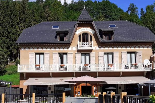 Chef needed to work in a beautiful hotel-restaurant during the 2023 Summer season in the French Alps!