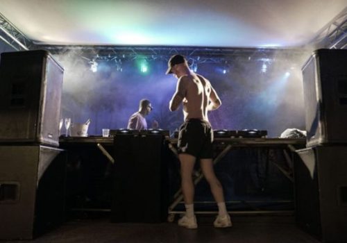 Club NL zoekt proppersticketverkopers voor zomer 2026 (juli + augustus) - Spanje