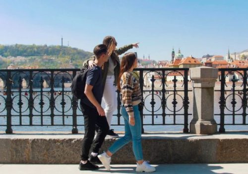Travaillez pour une marque de luxe à Prague