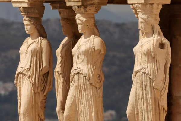 Czech/Slovak-English Travel Customer Service in support of Booking.com