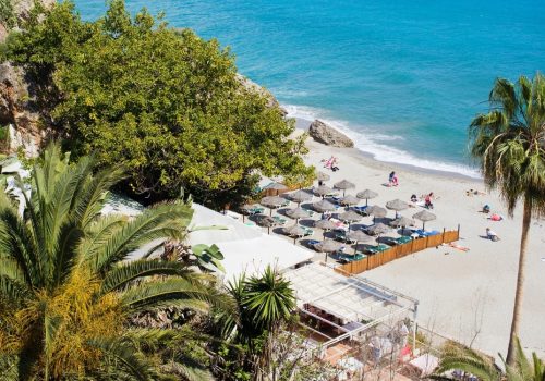 Danish Customer Service Agents needed on the sunny Costa del Sol!