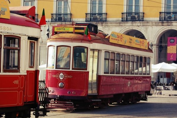 Devenez chargé(e) de recrutement à Lisbonne !