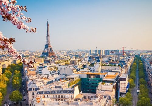 Full-time Italian speaking Customer Service Agent in Paris!