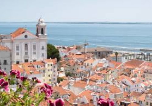 Kickstart din karriere i Lissabon, Portugal som kundeserviceagent eller indholdsmoderator
