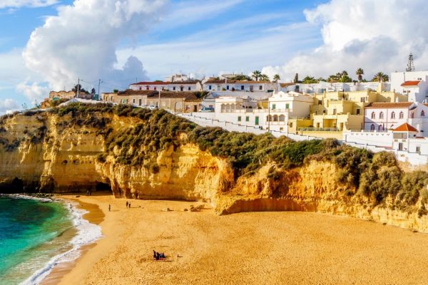 Nederlandse of Vlaamse Servicedesk Agent gezocht in Portugal