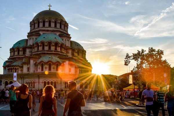 Nederlandstalige salesmedewerkers gezocht in Sofia!