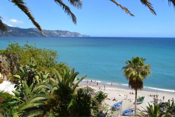 Norwegian Customer Service Agents needed on the sunny Costa del Sol!