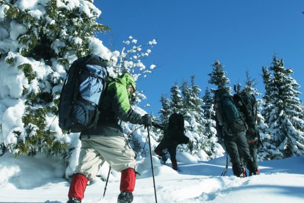 Run-samen-met-jouw-partner-of-vriendin-een-chalet-in-een-skigebied.j