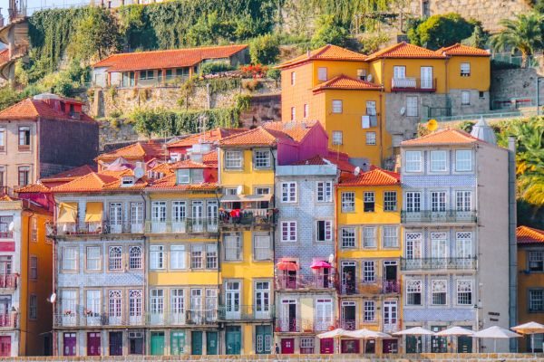 Spreek je Nederlands? Start je carrière in klantenservice onder de zon van Lissabon