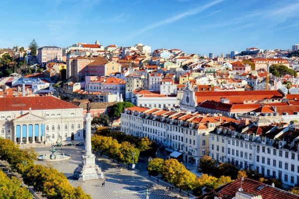 Technical support agent for large search engine in Lisbon