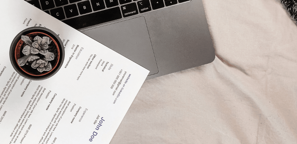 Der Lebenslauf für eine Bewerbung auf Englisch - CV oder Resume?