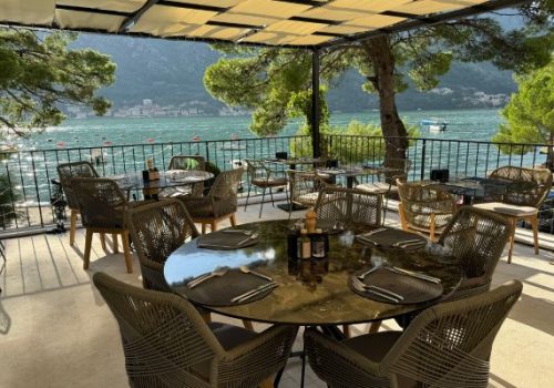 ServerServer assistant wanted in Montenegro, Serbia (1)