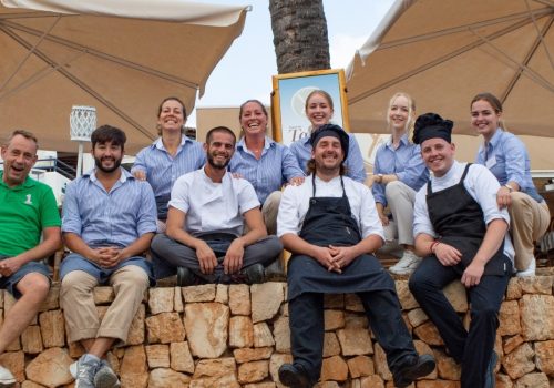 Waiters and Kitchen Staff needed in sunny Mallorca!