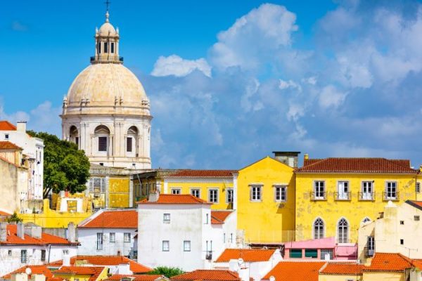 Werde Video Content Analyst im sonnigen Lissabon23