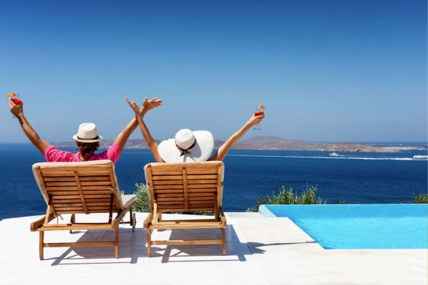 Work and Live in Greece – French Customer Support Representative (Banking Sector) 🌞