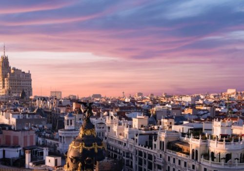 Work as a Dutch-speaking Online Croupier in Madrid (1)