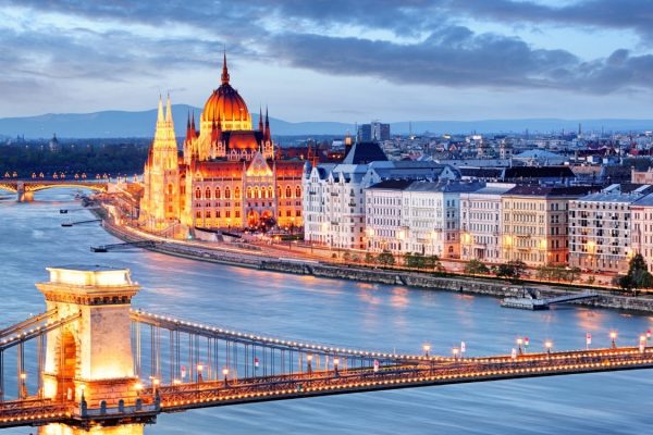 Work in Hungary as a Swedish Customer Service Agent