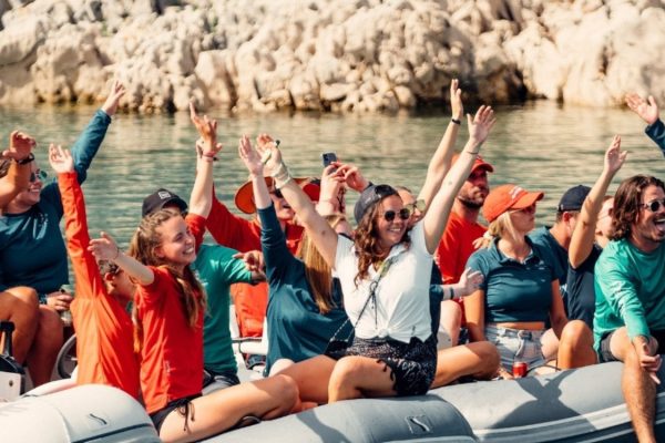 Yacht-Skippers-and-Hosts-needed-for-the-´24-Summer-Season