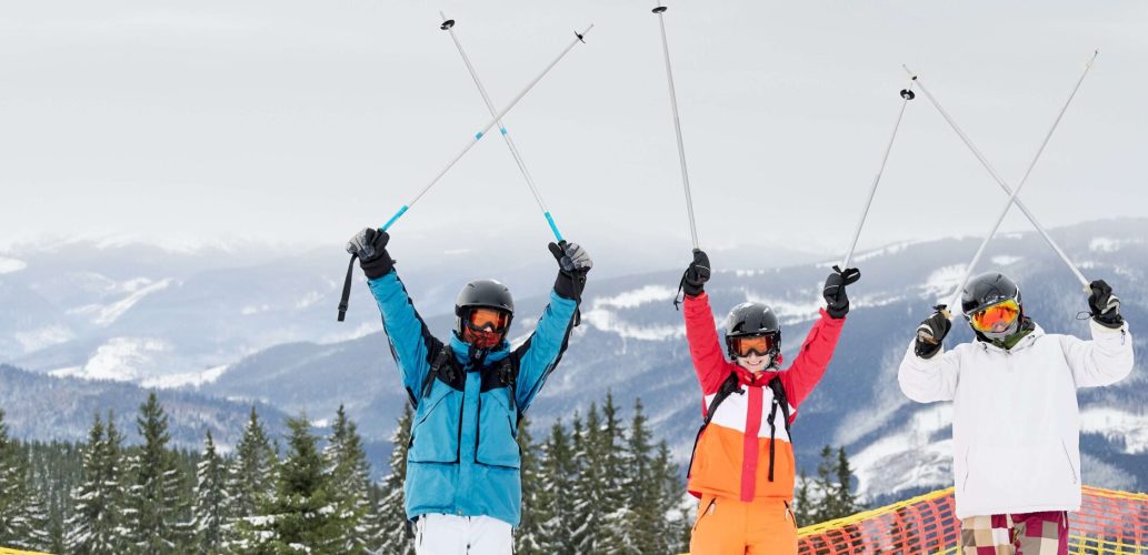 friends-skiers-having-fun-ski-resort-mountains-winter-skiing-snowboarding (1)