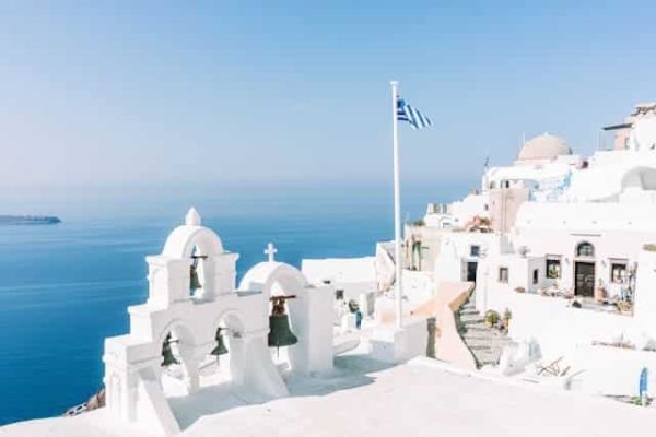 Ga Op Avontuur in Athene: Nederlands-sprekende Klantenserviceadviseur bij Adidas
