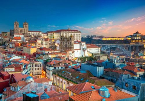 German-speaking Customer Support for Web Solutions in Lisbon