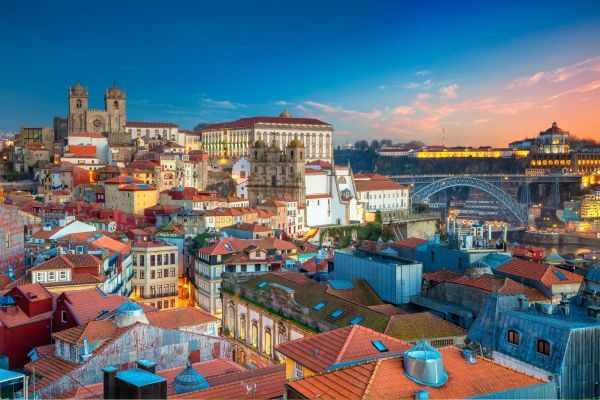 German-speaking Customer Support for Web Solutions in Lisbon